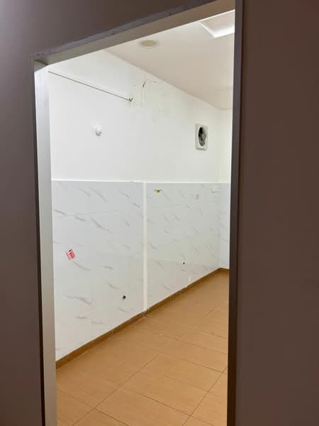 Shop / Office for Rent in Plaza Pandan Malim (Balai Panjang) - Cherry . - Interior - PropertyGuru.com.my