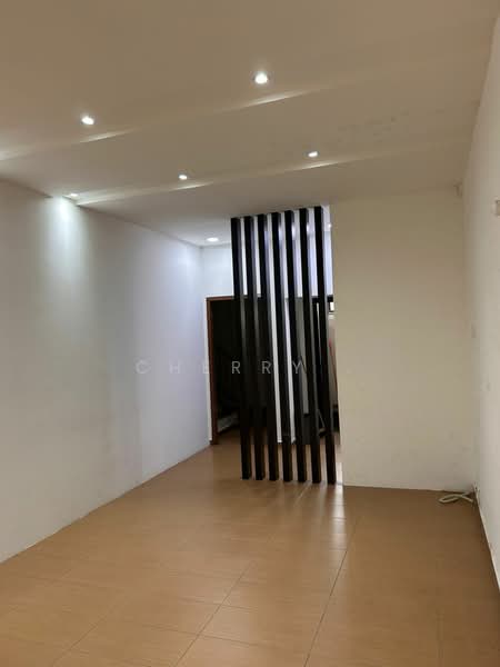 Shop / Office for Rent in Plaza Pandan Malim (Balai Panjang) - Cherry . - Interior - PropertyGuru.com.my