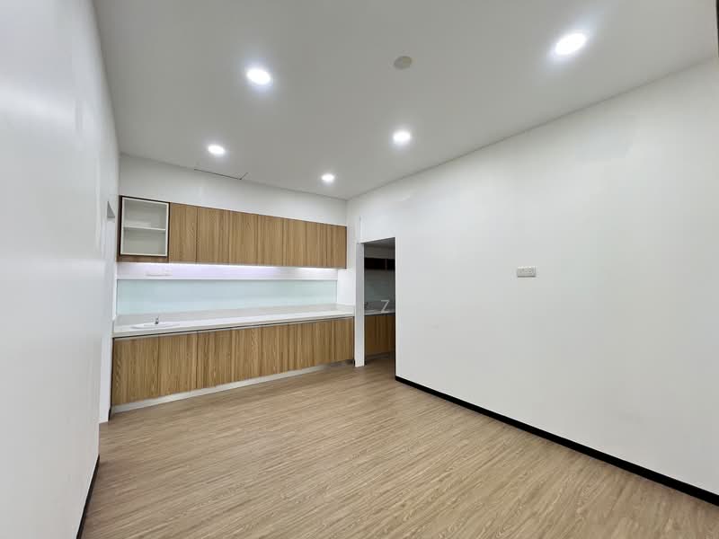 Shop / Office for Rent in Bukit Jelutong (Shah Alam) - Adaw Zain - Kitchen - PropertyGuru.com.my