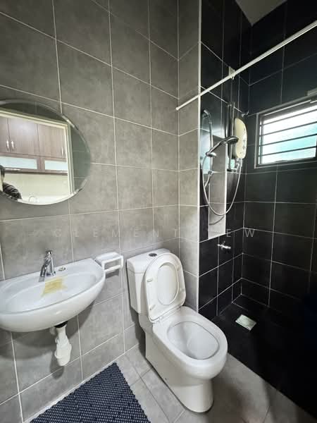 Rumah Teres 2 Tingkat untuk Dijual di Setia Alam (Selangor) - Clement Yew - Bathroom - PropertyGuru.com.my