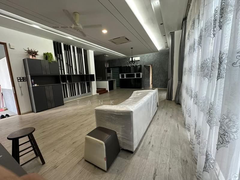 Semi-Detached House for Sale in Cyberjaya (Selangor) - Tank Tan - Living Room - PropertyGuru.com.my