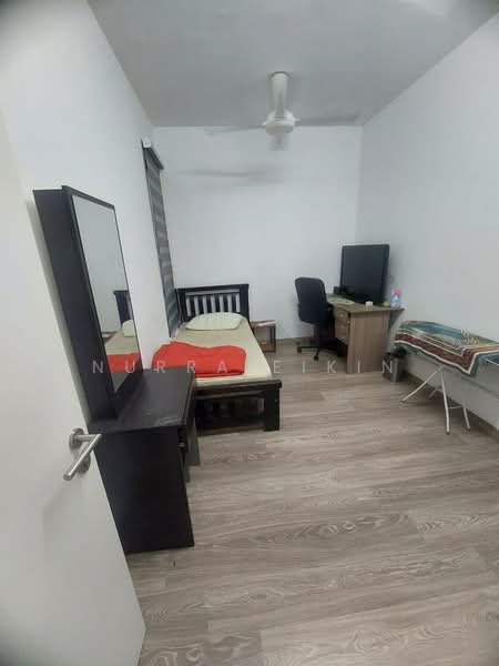 Servis Apartment untuk Disewa di Danau Kota Suite Apartments - Nurra Eikin - Bedroom - PropertyGuru.com.my