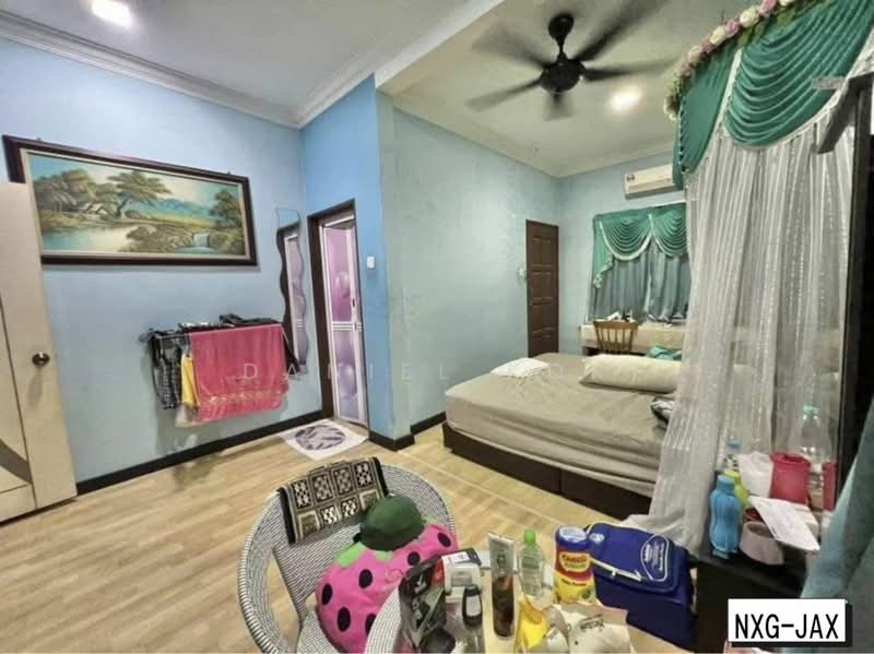 2-storey Terraced House for Sale in Kota Bayuemas (Klang) - Daniel Kok - Bedroom - PropertyGuru.com.my