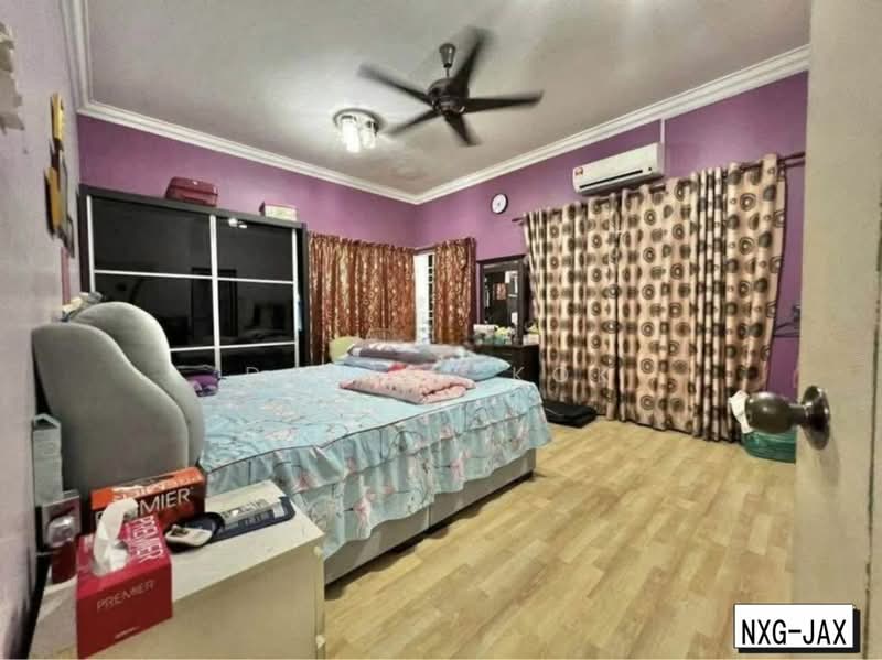 2-storey Terraced House for Sale in Kota Bayuemas (Klang) - Daniel Kok - Bedroom - PropertyGuru.com.my