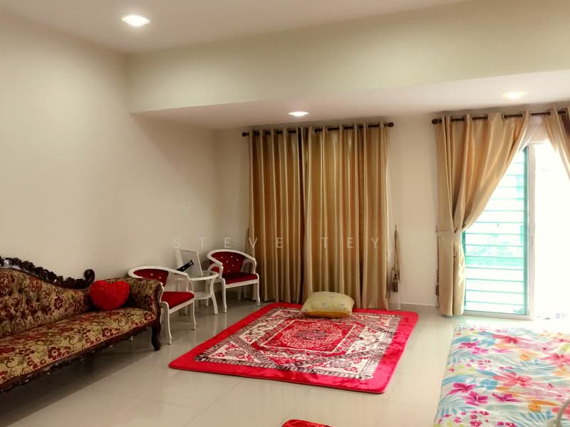 Rumah Berkembar untuk Disewa di Skudai (Johor) - Steve Tey - Living Room - PropertyGuru.com.my