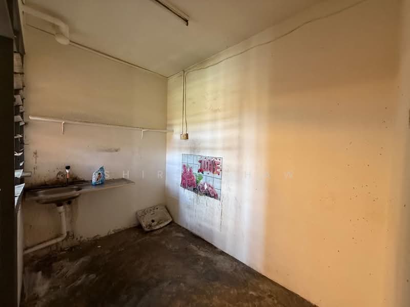Flat for Sale at Pangsapuri Jentayu @ Kangkar Pulai - Shirley Haw - PropertyGuru.com.my