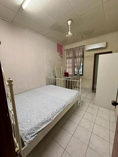 2-storey Terraced House for Sale in Taman Mutiara Rini (Skudai) - Lai Kok Seng - Bedroom - PropertyGuru.com.my