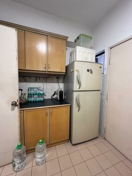 Condominium for Sale at Villa Angsana - Alison Chiu - Kitchen - PropertyGuru.com.my