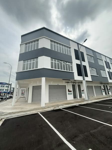 Shop for Rent in Bandar Indahpura (Kulai) - Jesy Tey - Exterior - PropertyGuru.com.my
