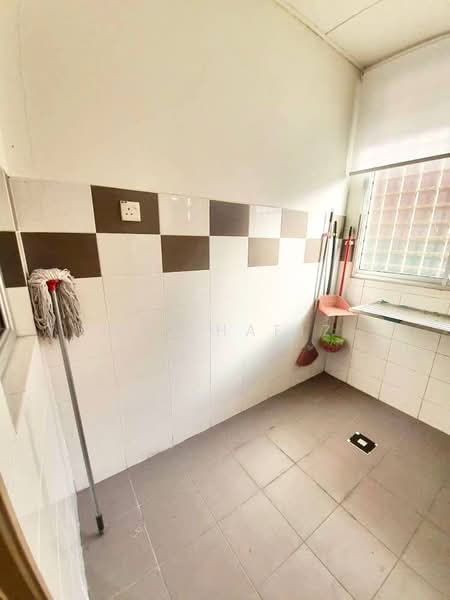 For Sale - Double Storey Seri Pristana Bandar Saujana Utama Sg Buloh