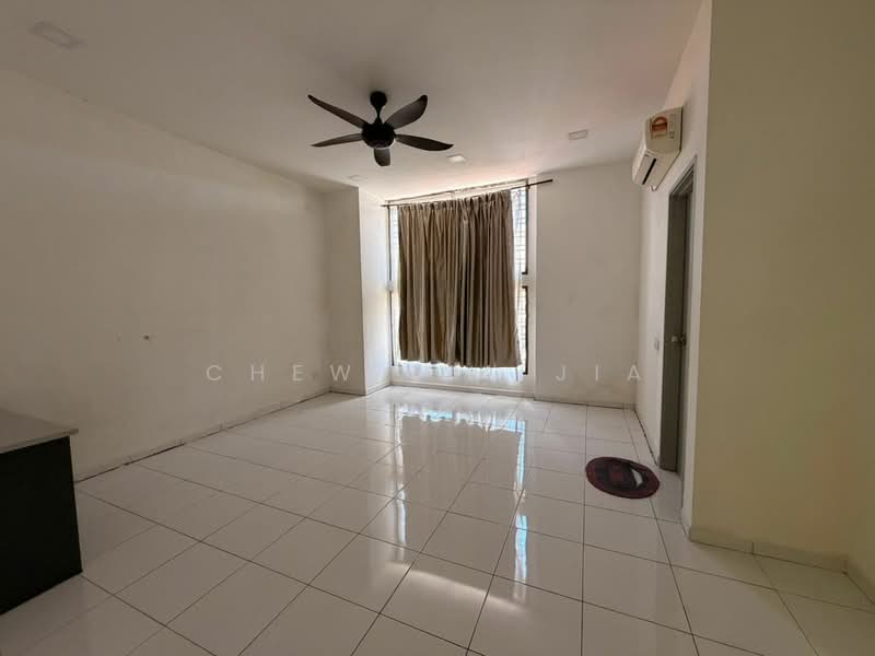 2-storey Terraced House for Sale in Setia Tropika (Johor Bahru) - Chew Jia Jia - Living Room - PropertyGuru.com.my