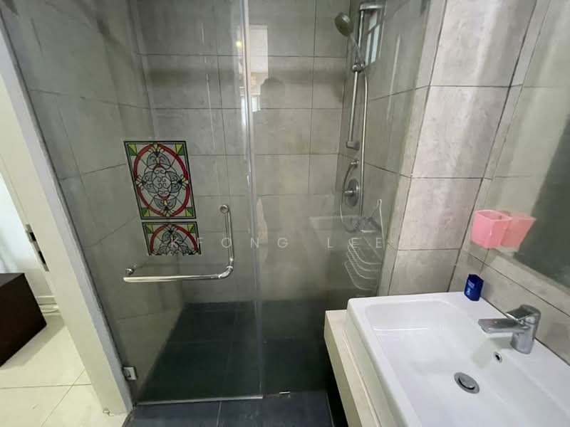 Servis Apartment untuk Disewa di Cascades Residency - Kfong Lee - Bathroom - PropertyGuru.com.my