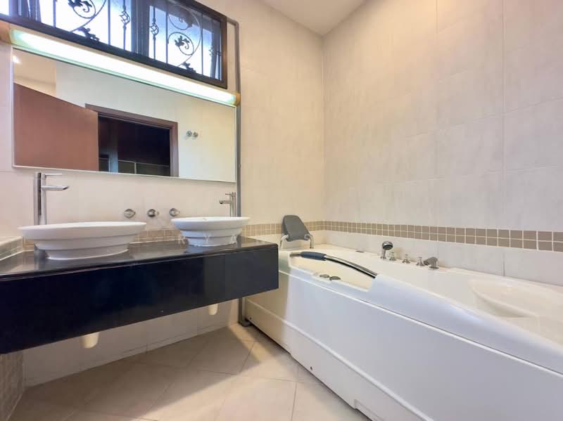 Bungalow for Sale in Setia Eco Park (Setia Alam) - Ryan Soo - Bathroom - PropertyGuru.com.my