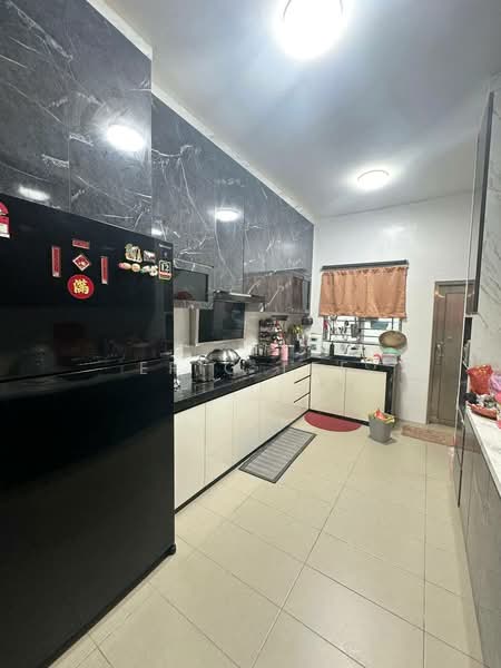 Rumah Teres untuk Dijual di Taman Mutiara Rini (Skudai) - Eric Lee - Kitchen - PropertyGuru.com.my