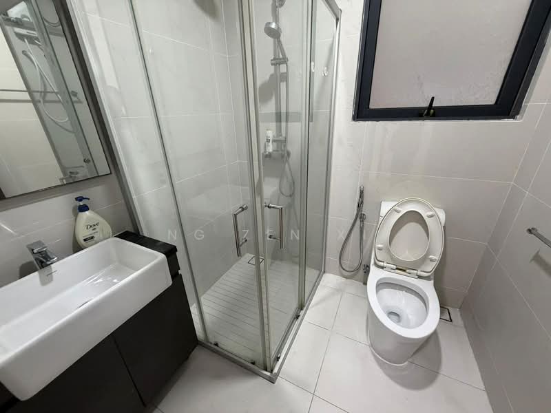 Condominium for Rent at Amberside @ Country Garden Danga Bay - NG ZEN XI - Bathroom - PropertyGuru.com.my