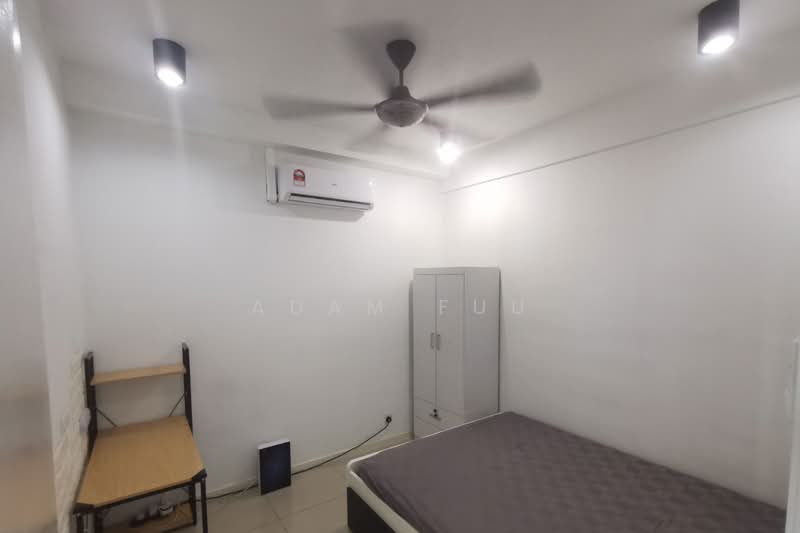 Servis Apartment untuk Dijual di Centrestage Designer Suite - Adam Fuu - Bedroom - PropertyGuru.com.my