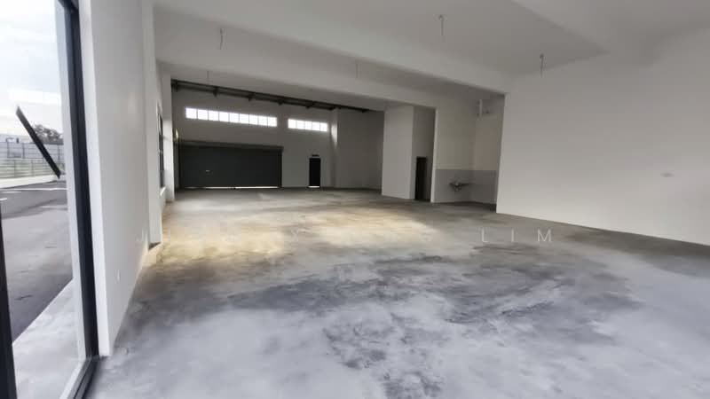 Shop for Rent in Beranang (Selangor) - Jing Xiong Lim - Interior - PropertyGuru.com.my