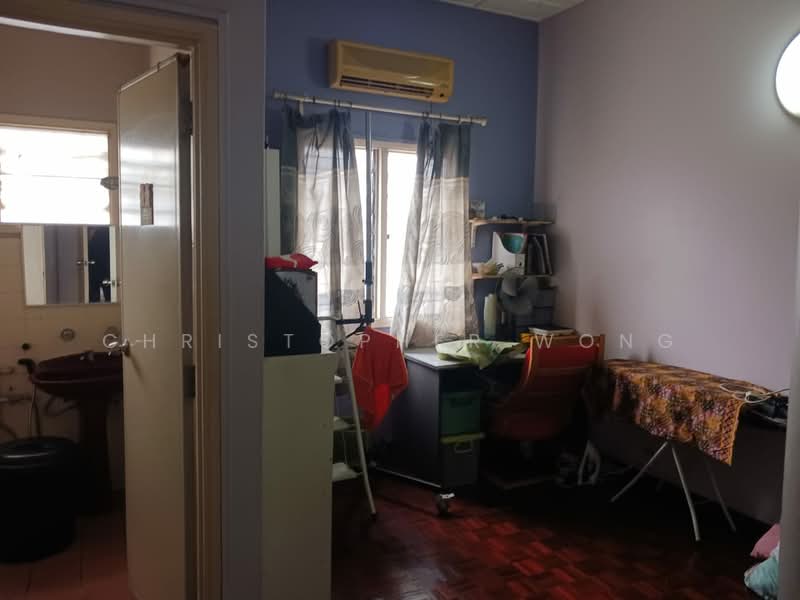 Rumah Teres 2 Tingkat untuk Dijual di SS19 (Subang Jaya) - Christopher Wong - Bathroom - PropertyGuru.com.my