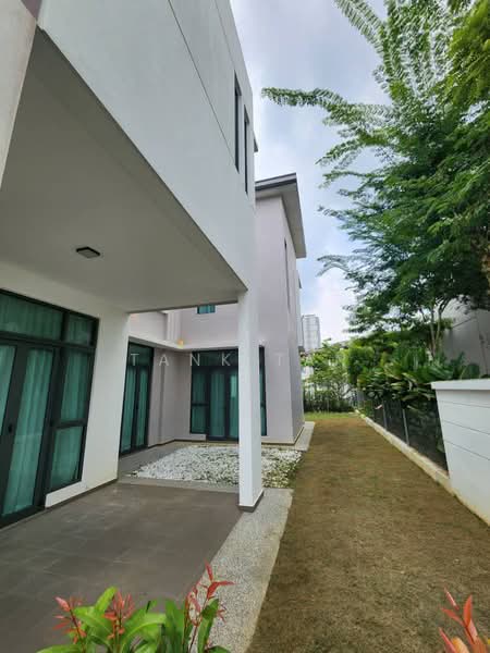 Semi-Detached House for Sale in Cyberjaya (Selangor) - Tank Tan - Exterior - PropertyGuru.com.my