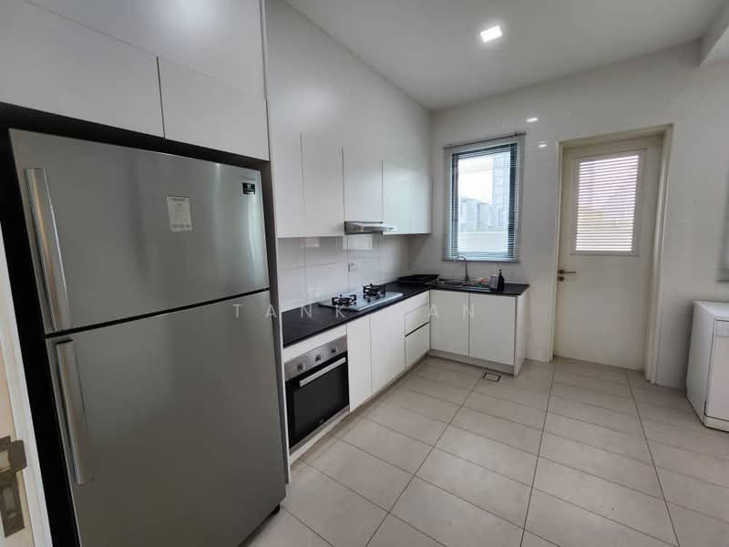 Semi-Detached House for Sale in Cyberjaya (Selangor) - Tank Tan - Kitchen - PropertyGuru.com.my