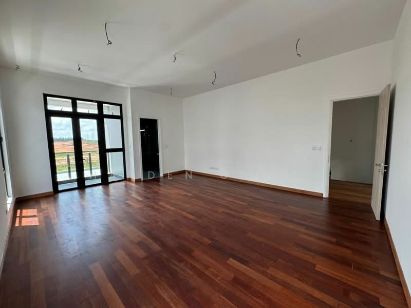 Rumah Berkembar untuk Dijual di Skudai (Johor) - Hayden Chong - Living Room - PropertyGuru.com.my
