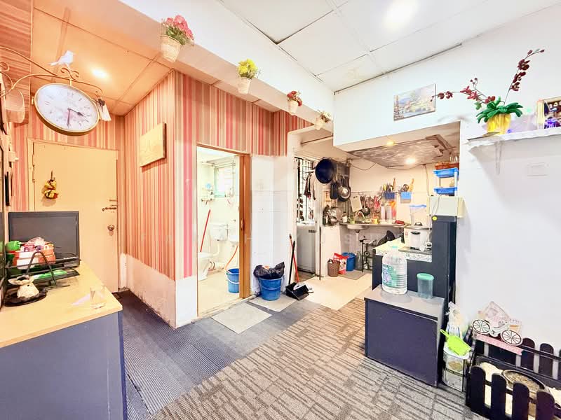 Shop for Sale in Pandan Cahaya (Pandan Indah) - FARAH YUSUF - Kitchen - PropertyGuru.com.my