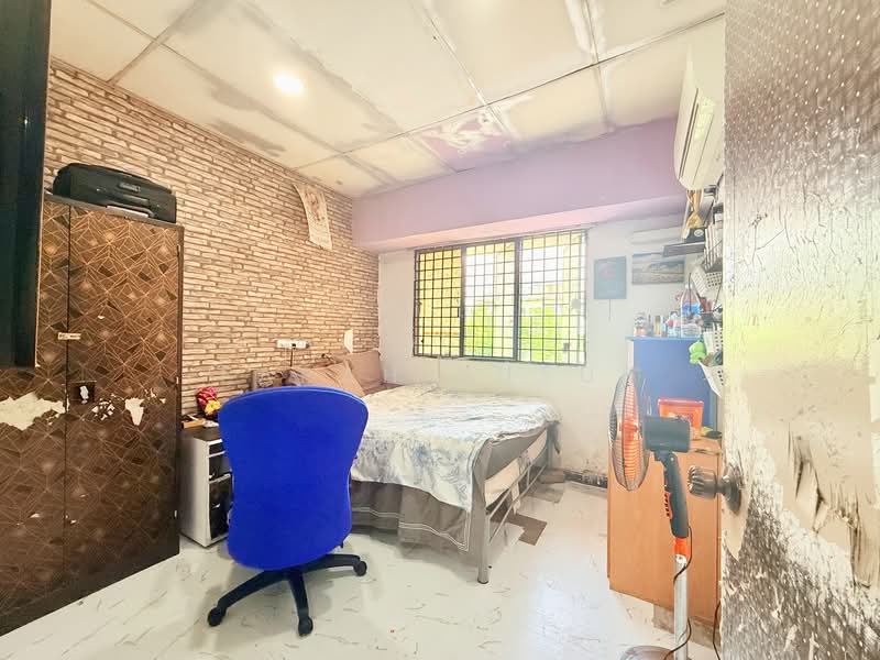 Shop for Sale in Pandan Cahaya (Pandan Indah) - FARAH YUSUF - Bedroom - PropertyGuru.com.my