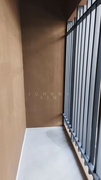 Shop for Rent in Beranang (Selangor) - Johnny Lim - Balcony - PropertyGuru.com.my