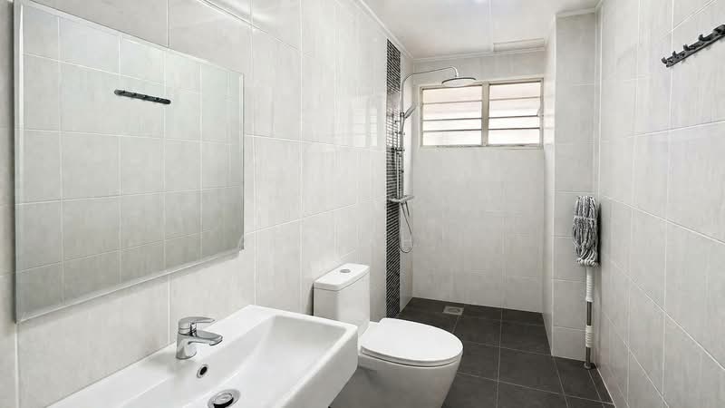 2-storey Terraced House for Sale in Usj 9 (Subang Jaya) - Afiqah . - Bathroom - PropertyGuru.com.my