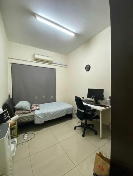 Service Residence for Sale at OUG Parklane - Ryan Low - Bedroom - PropertyGuru.com.my
