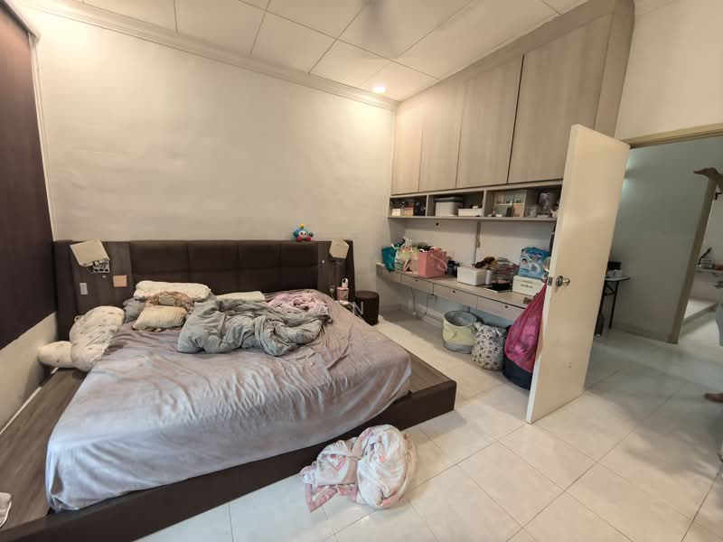 2-storey Terraced House for Sale in Taman Mutiara Rini (Skudai) - San . - Bedroom - PropertyGuru.com.my