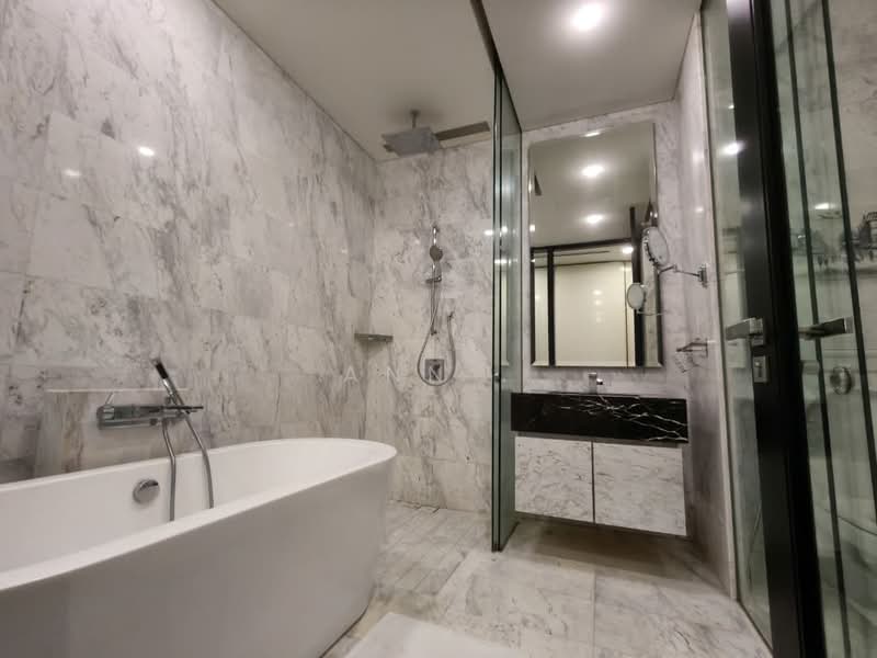 Service Residence for Sale at Banyan Tree Signatures - Ann . - Bathroom - PropertyGuru.com.my