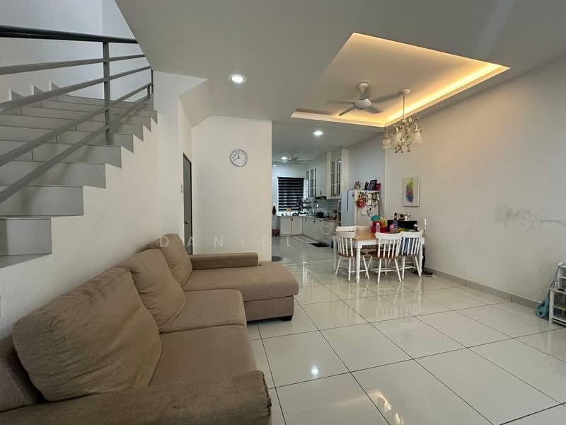 2-storey Terraced House for Sale in Dengkil (Selangor) - Daniel Teh - Living Room - PropertyGuru.com.my