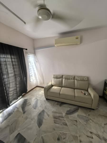 Terraced House for Rent in Taman Bukit Semenyih (Semenyih) - Denson Yong - Living Room - PropertyGuru.com.my