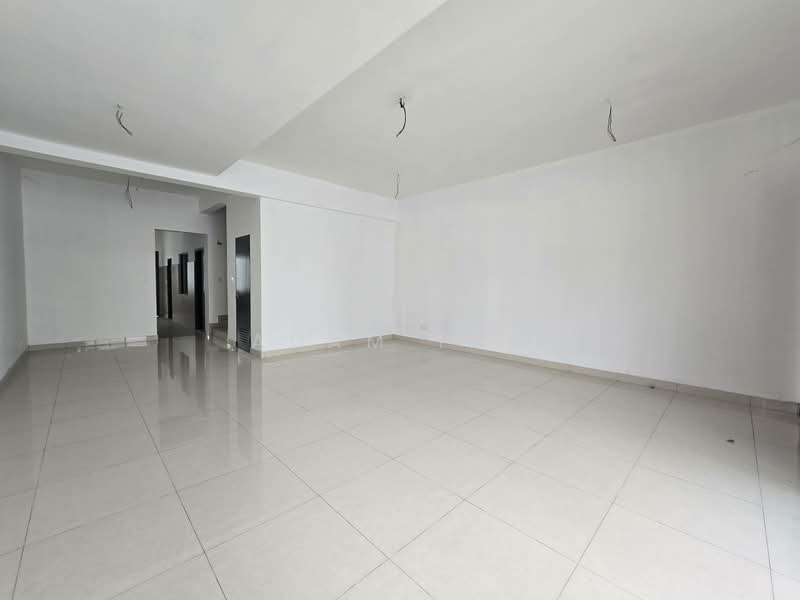 3-storey Terraced House for Sale in Seksyen U10 (Shah Alam) - Adam Fuu - Interior - PropertyGuru.com.my