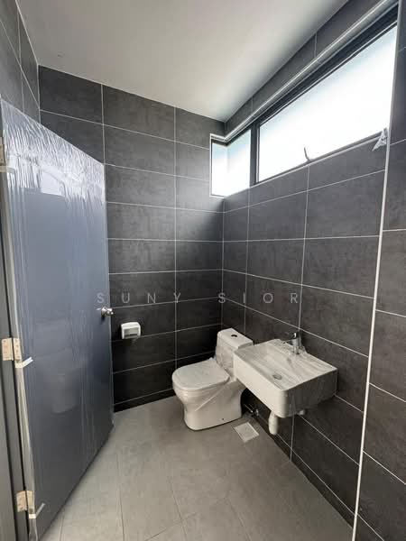 2-storey Terraced House for Sale in Johor Bahru (Johor) - Suny Sior - Bathroom - PropertyGuru.com.my