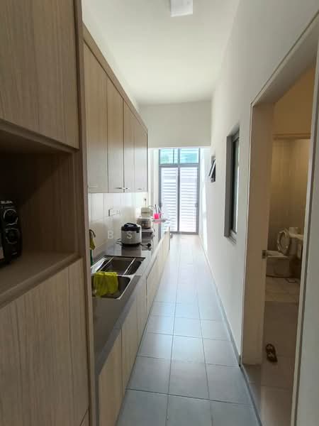Rumah Teres 3 Tingkat untuk Disewa di Taman Tasik Damai (Sungai Besi) - BS Lee - Kitchen - PropertyGuru.com.my