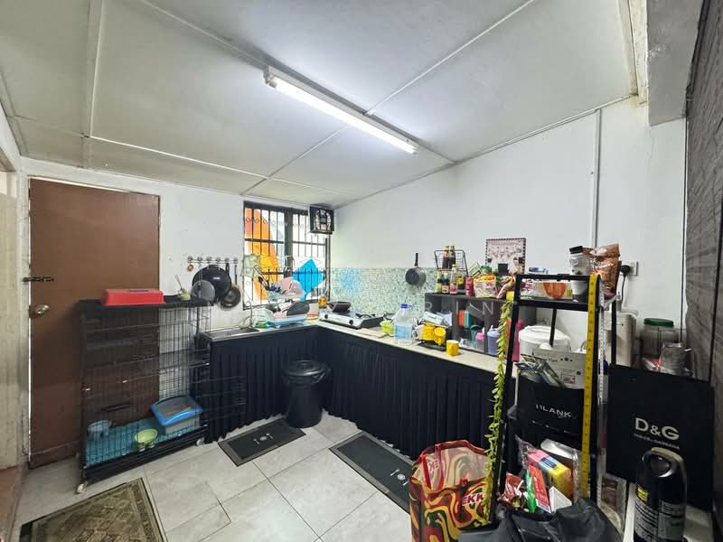 2-storey Terraced House for Sale in Ampang Jaya (Ampang) - M.J Zairin - Kitchen - PropertyGuru.com.my