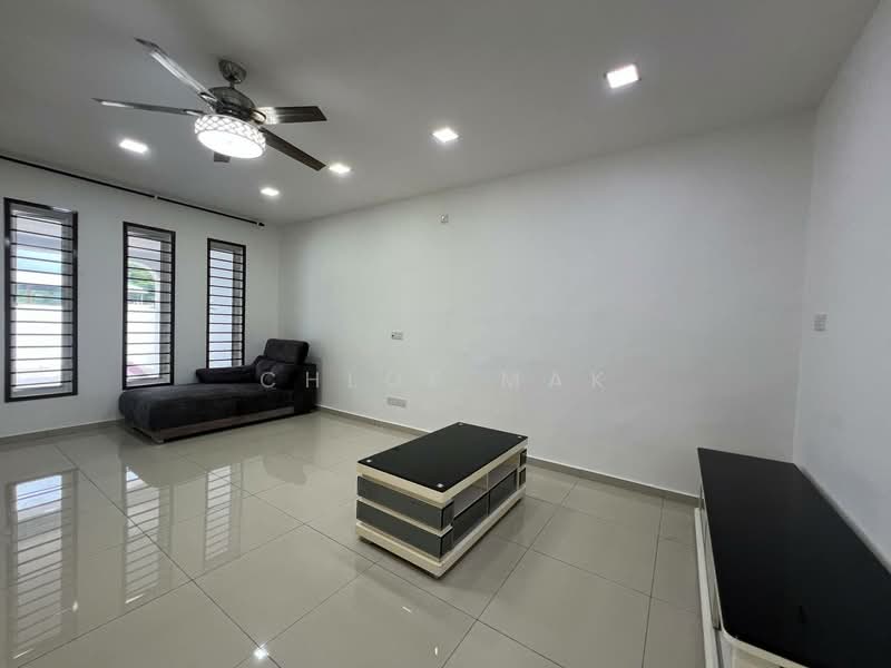 2-storey Terraced House for Rent in Taman Megah Ria (Masai) - Chloe Mak - Living Room - PropertyGuru.com.my