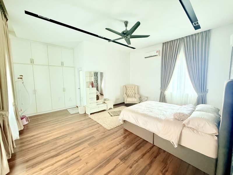 Bungalow for Sale in Sungai Long (Bandar Sungai Long) - FARAH YUSUF - Bedroom - PropertyGuru.com.my