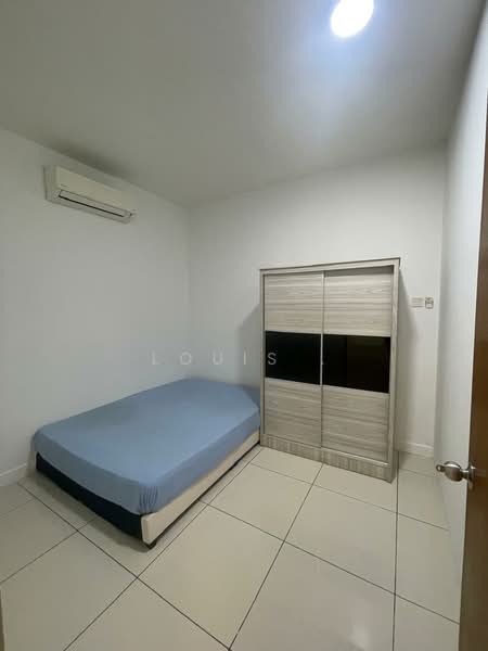 Servis Apartment untuk Disewa di V Residence 3 @ Sunway Velocity - Louis . - Bedroom - PropertyGuru.com.my