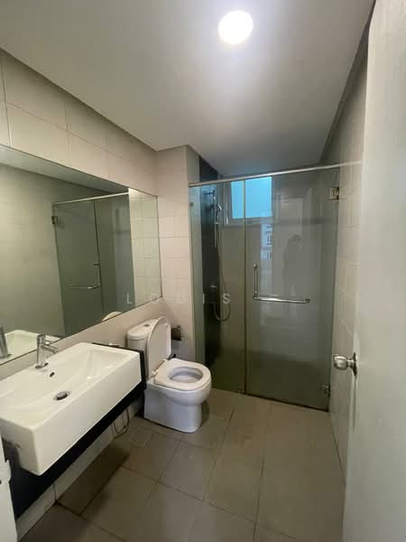 Servis Apartment untuk Disewa di V Residence 3 @ Sunway Velocity - Louis . - Bathroom - PropertyGuru.com.my