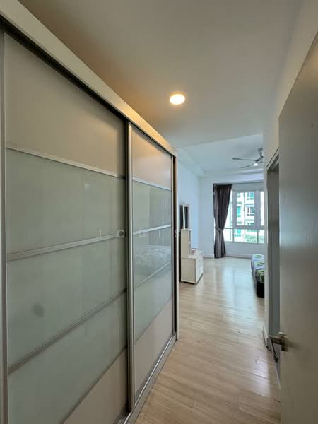 Service Residence for Rent at V Residence 3 @ Sunway Velocity - Louis . - Corridor - PropertyGuru.com.my