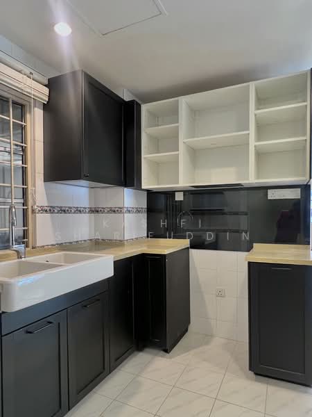 Condominium for Sale at Menara Mutiara - Kashfi Sharifuddin - Kitchen - PropertyGuru.com.my