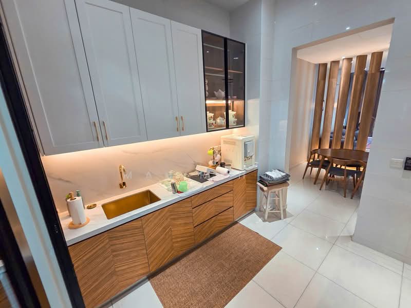 Rumah Teres 2 Tingkat untuk Dijual di Eco Majestic (Semenyih) - Mahirah . - Kitchen - PropertyGuru.com.my