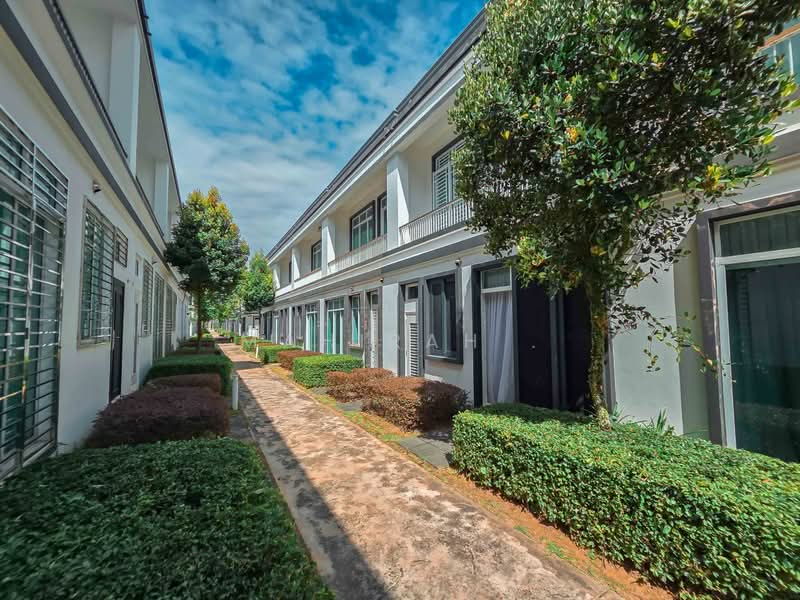 Rumah Teres 2 Tingkat untuk Dijual di Eco Majestic (Semenyih) - Mahirah . - Exterior - PropertyGuru.com.my