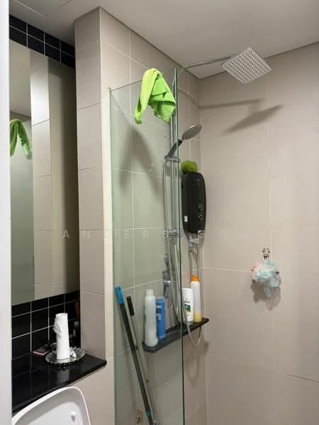 Service Residence for Sale at The Ridge - Anders Goo - Bathroom - PropertyGuru.com.my