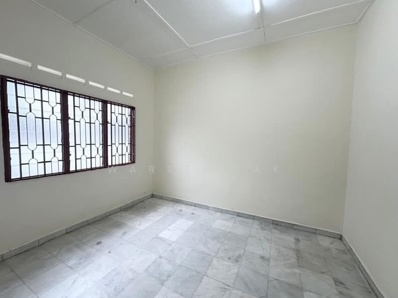 1-storey Terraced House for Sale in Taman Ungku Tun Aminah (Skudai) - Warren Tay - Interior - PropertyGuru.com.my