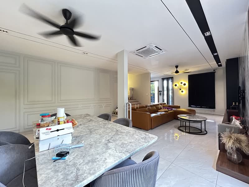 Rumah Teres 2 Tingkat untuk Dijual di Bandar Mahkota Cheras (Cheras) - Ray Chan - Living Room - PropertyGuru.com.my