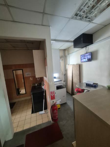 Semi-D Factory for Sale in Bangi (Selangor) - Nur Alia Omar - Interior - PropertyGuru.com.my
